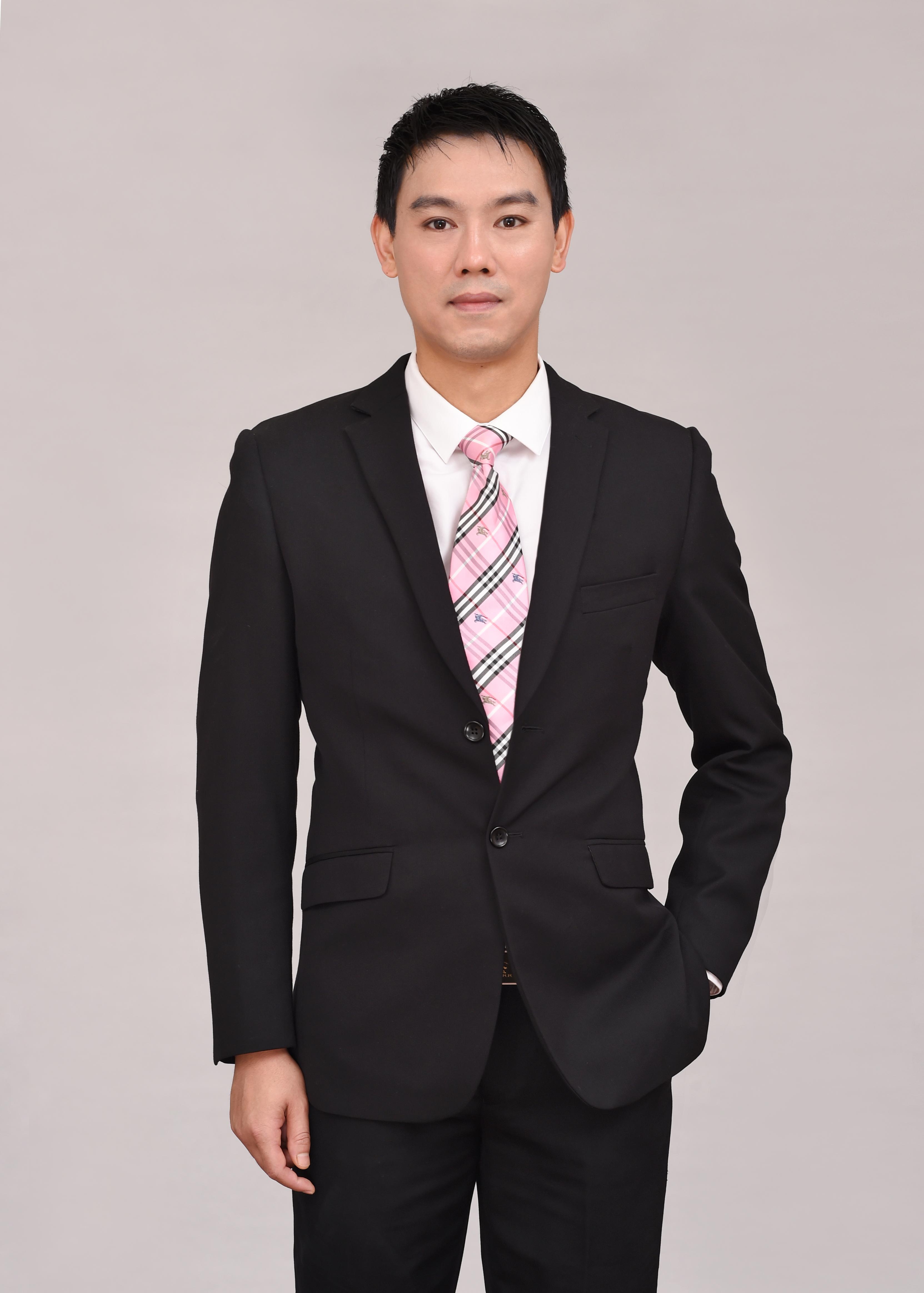 何乔友 技术统筹负责人